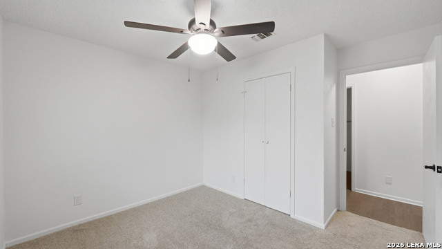 Listing photo id 14 for 2221 Michigan