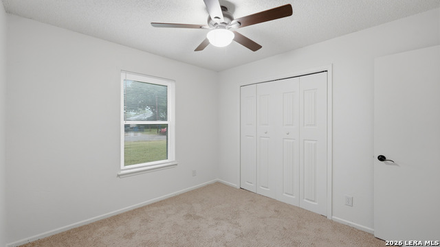 Listing photo id 16 for 2221 Michigan