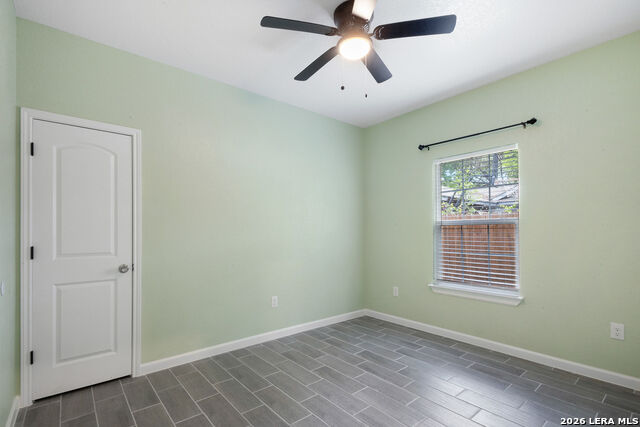 Image 12 of 20 For 419 San Manuel S