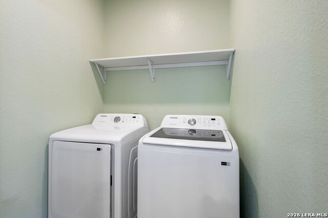 Image 16 of 20 For 419 San Manuel S