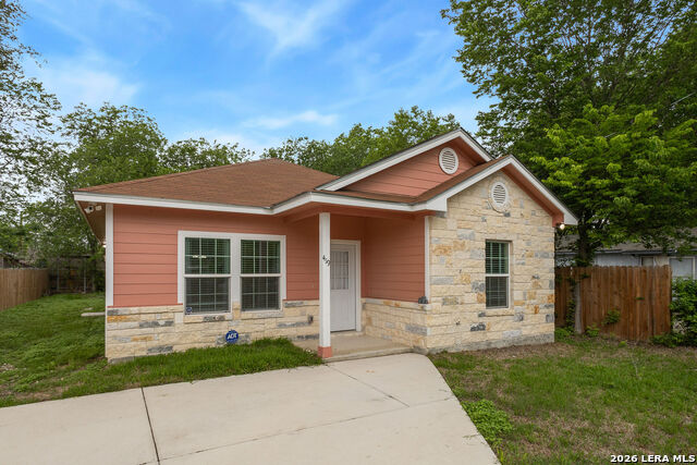 Image 2 of 20 For 419 San Manuel S