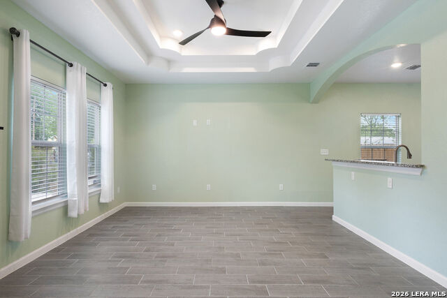 Image 3 of 20 For 419 San Manuel S