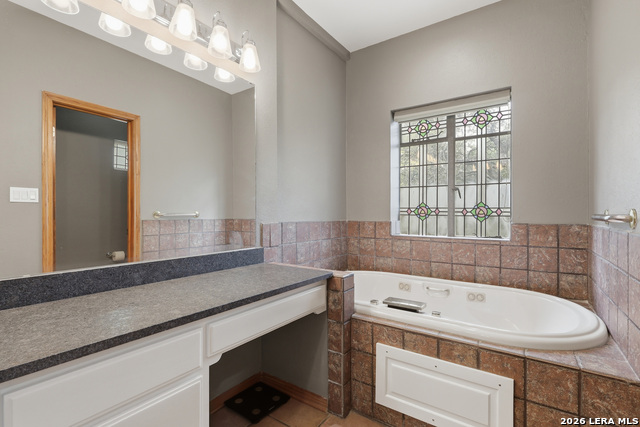 Image 15 of 31 For 377 Eden Ranch Dr