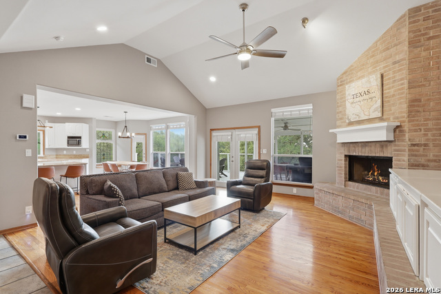 Image 8 of 31 For 377 Eden Ranch Dr