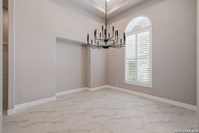 Image 13 of 40 For 3 Benchwood Cir