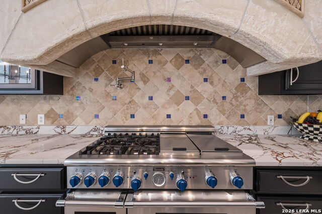 Image 19 of 40 For 3 Benchwood Cir