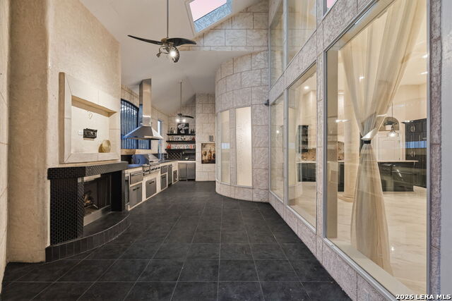 Image 38 of 40 For 3 Benchwood Cir