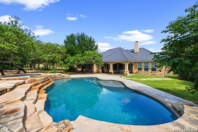 Image 32 of 33 For 2607 Kangaroo