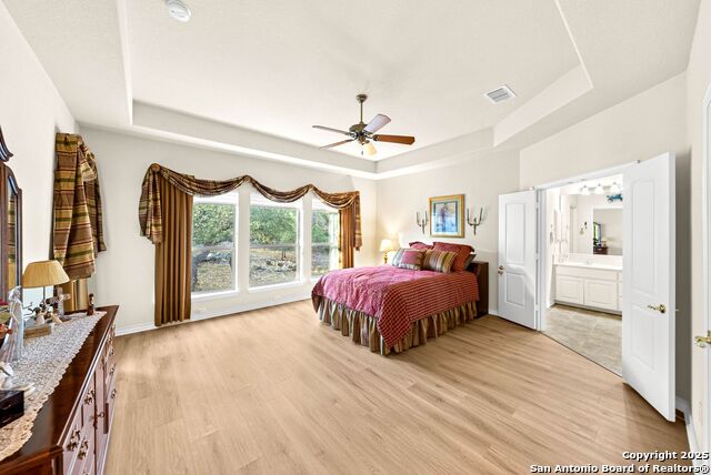 Image 25 of 76 For 130 Grey Mist