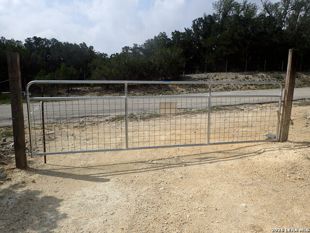 Details for 284 Harbour Way, Lakehills, TX 78063