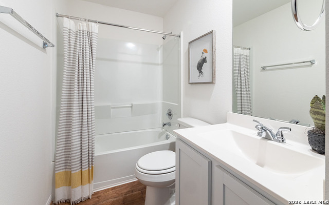 Image 16 of 16 For 11163 Hollinger Cir