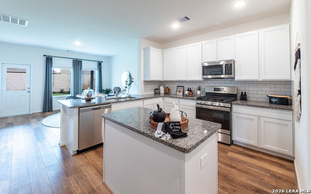 Image 5 of 16 For 11163 Hollinger Cir