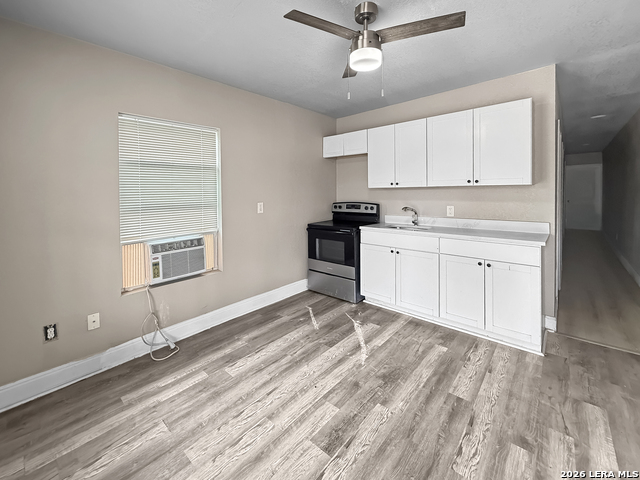 Image 3 of 6 For 224 Pyron W B