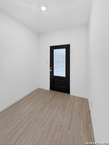 Image 4 of 19 For 14006 Roller Mls