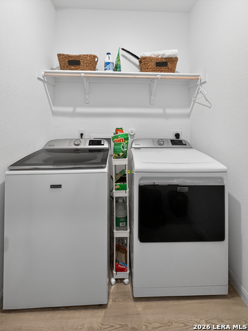 Image 8 of 19 For 14006 Roller Mls