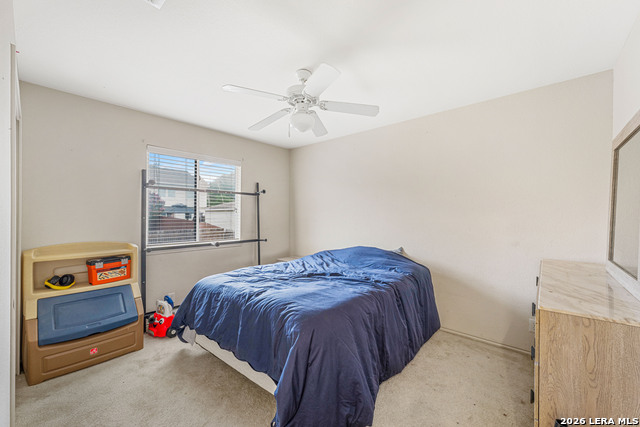 Image 17 of 21 For 10302 Buescher Ln