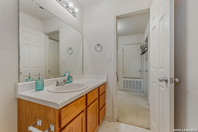 Image 20 of 21 For 10302 Buescher Ln