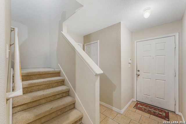 Image 5 of 21 For 10302 Buescher Ln