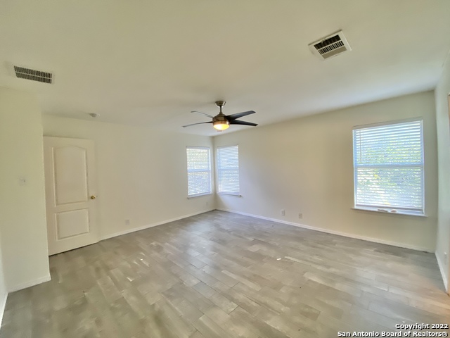 Image 22 of 29 For 9338 Bartlett Fls