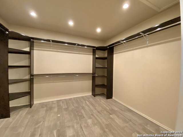 Image 27 of 29 For 9338 Bartlett Fls