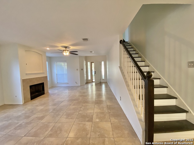 Image 4 of 29 For 9338 Bartlett Fls