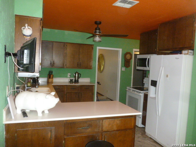 Image 10 of 16 For 4503 Pecan Grove