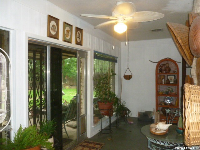 Image 15 of 16 For 4503 Pecan Grove