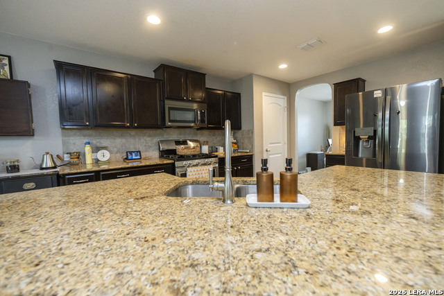 Image 10 of 48 For 414 Eastern Phoebe