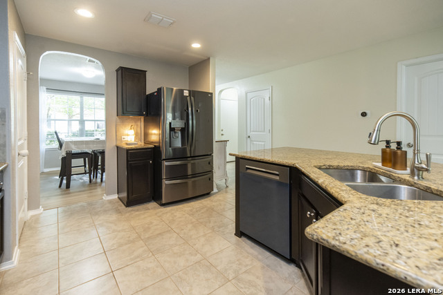 Image 12 of 48 For 414 Eastern Phoebe