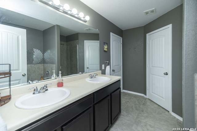 Image 22 of 48 For 414 Eastern Phoebe