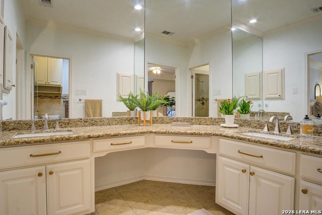 Image 17 of 23 For 14 Granburg Cir