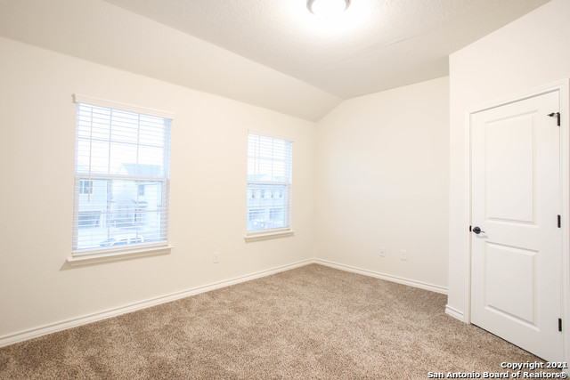 Image 8 of 19 For 13902 Enzo Gate  102