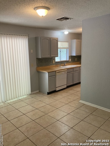 Image 7 of 16 For 4426 Avenida Prima St