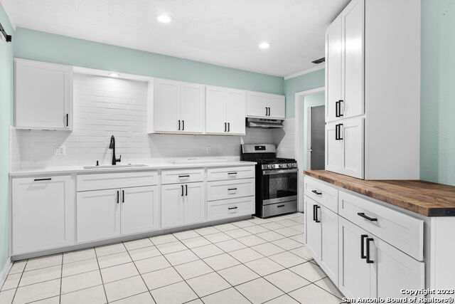 Image 5 of 16 For 527 Lively Dr