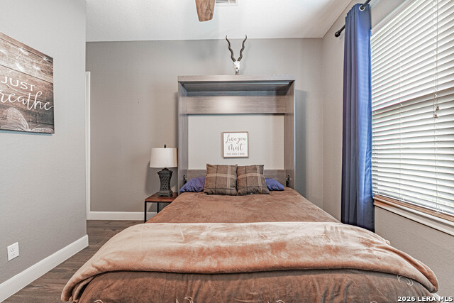 Image 10 of 73 For 128 Bridgewater Dr