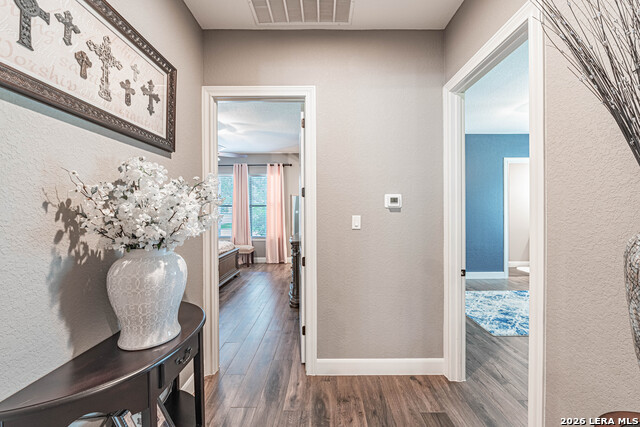 Image 42 of 73 For 128 Bridgewater Dr