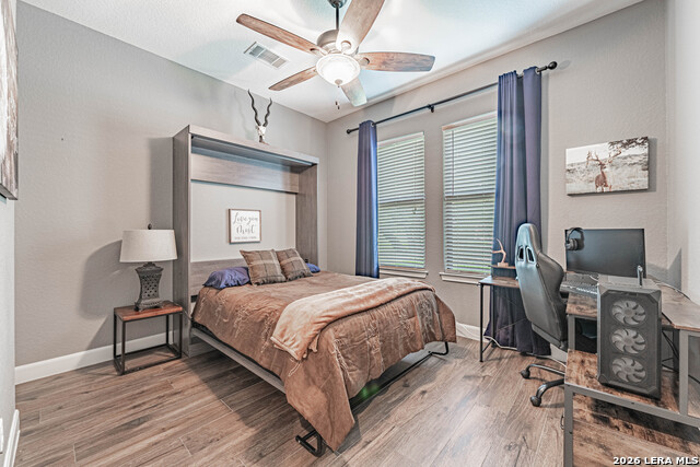 Image 9 of 73 For 128 Bridgewater Dr