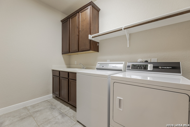 Image 39 of 52 For 11918 Lampasas Trl