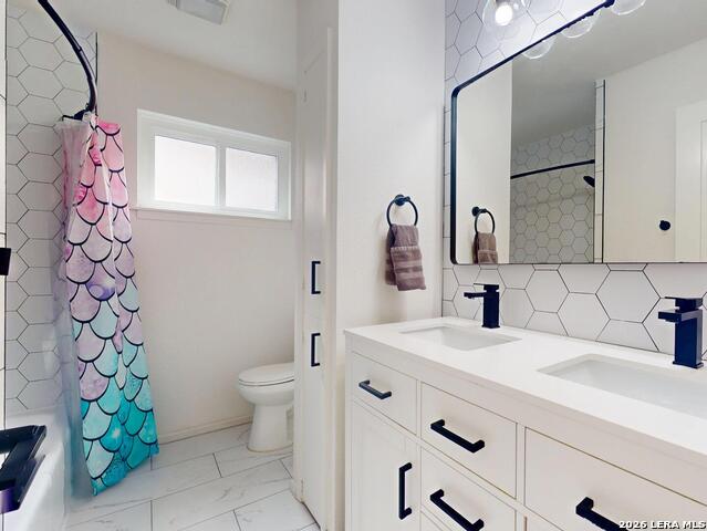 Image 27 of 41 For 215 Trafalgar Rd