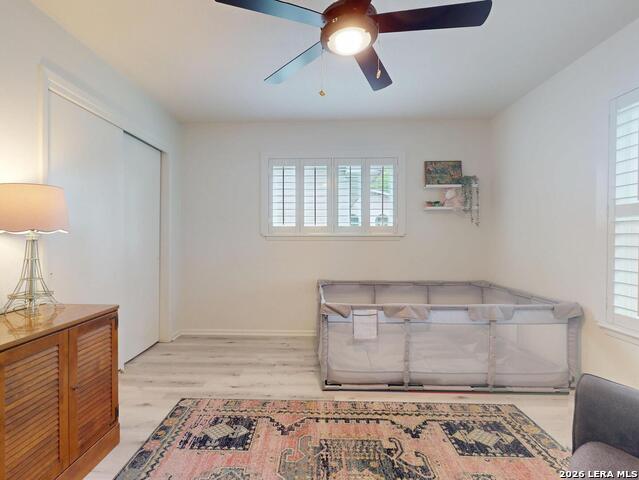 Image 29 of 41 For 215 Trafalgar Rd