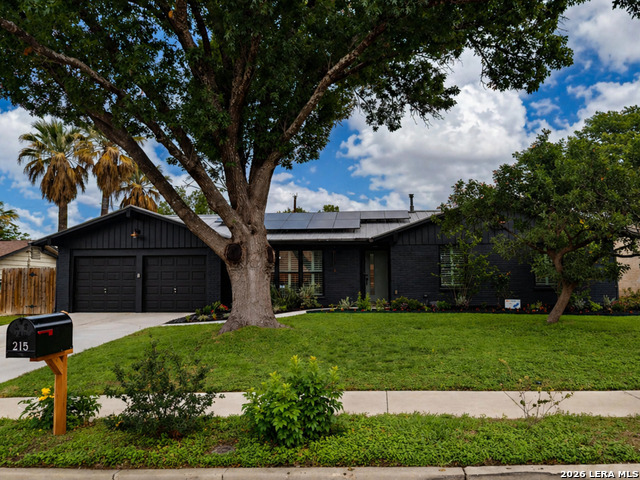 Image 40 of 41 For 215 Trafalgar Rd