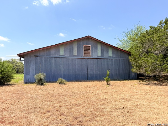 Image 8 of 25 For 174 Waterman Ln