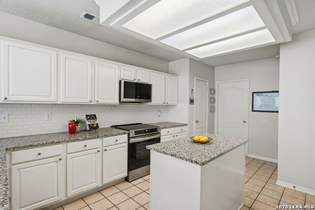 Image 8 of 37 For 8506 Chessington Drive