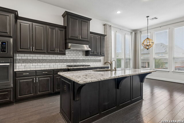 Image 15 of 55 For 25847 Warbler View