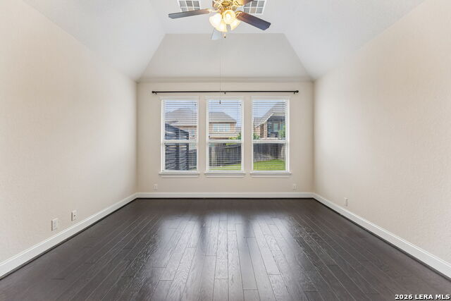 Image 23 of 55 For 25847 Warbler View