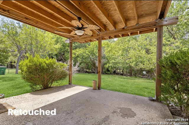 Image 14 of 18 For 13711 Hunters Moss