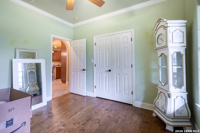 Image 23 of 38 For 1071 Glenwood