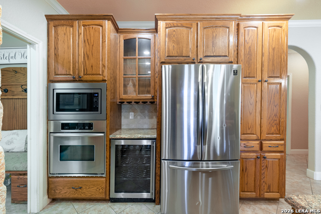 Image 30 of 38 For 1071 Glenwood