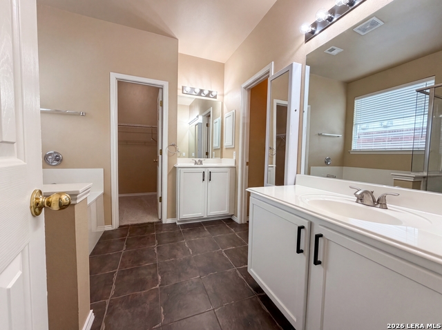 Image 12 of 17 For 26902 Sparrow Rdg