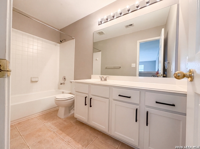 Image 14 of 17 For 26902 Sparrow Rdg